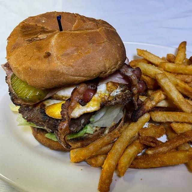 Extreme Burger.